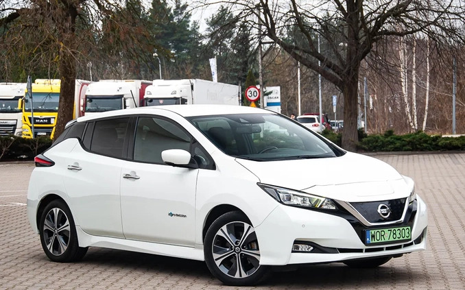 Nissan Leaf cena 69899 przebieg: 29000, rok produkcji 2019 z Lwówek małe 781